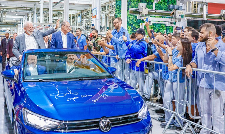 Lula e Alckmin na VW. Foto: Ricardo Stuckert