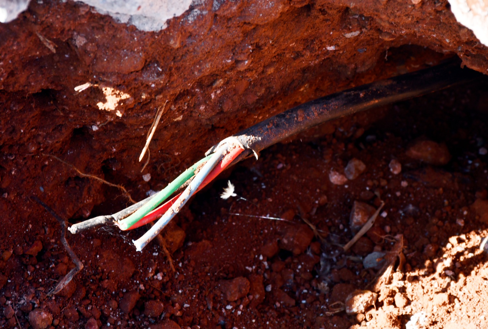 O montante de cabos furtados neste ano no DF seria suficiente para ligar Santa Maria a Formosa (GO) | Foto: Gilberto Alves/CEB IPes