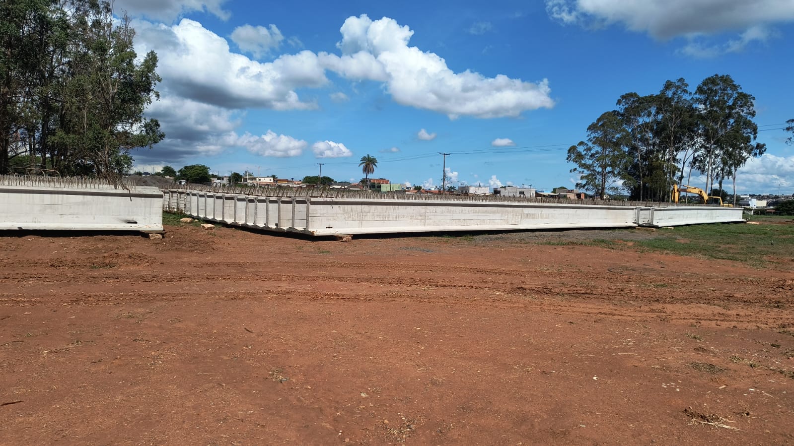 A próxima etapa dos trabalhos será a colocação de vigas | Foto: Divulgação/DER-DF