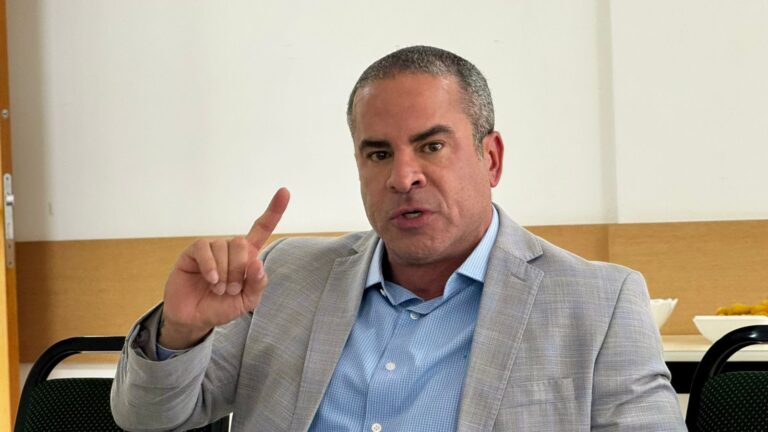Fred Linhares propõe reserva de 5% das emendas de saúde para saúde mental no SUS