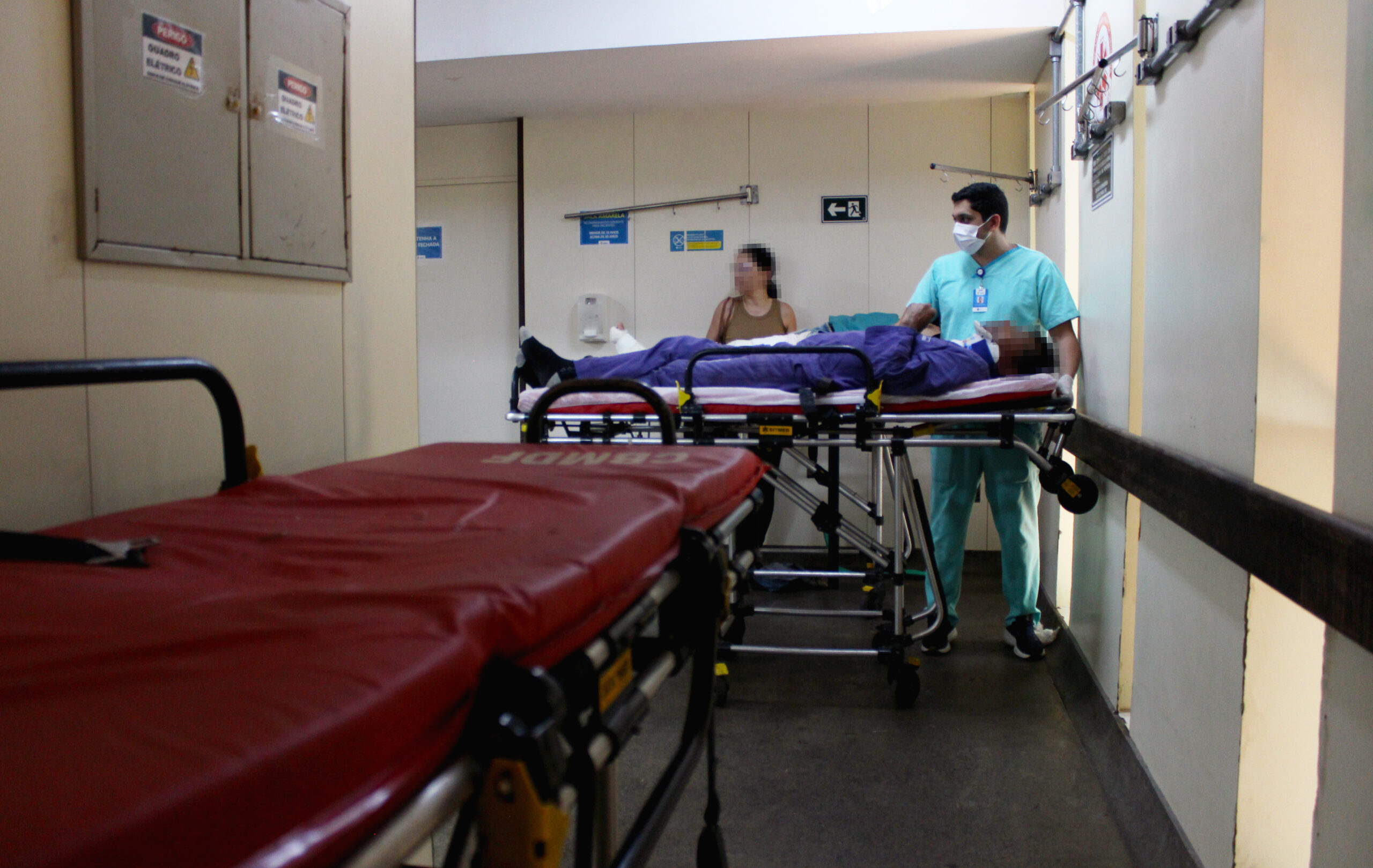 IgesDF abre seleção para cardiologistas e maqueiros com salários de até R$ 16 mil