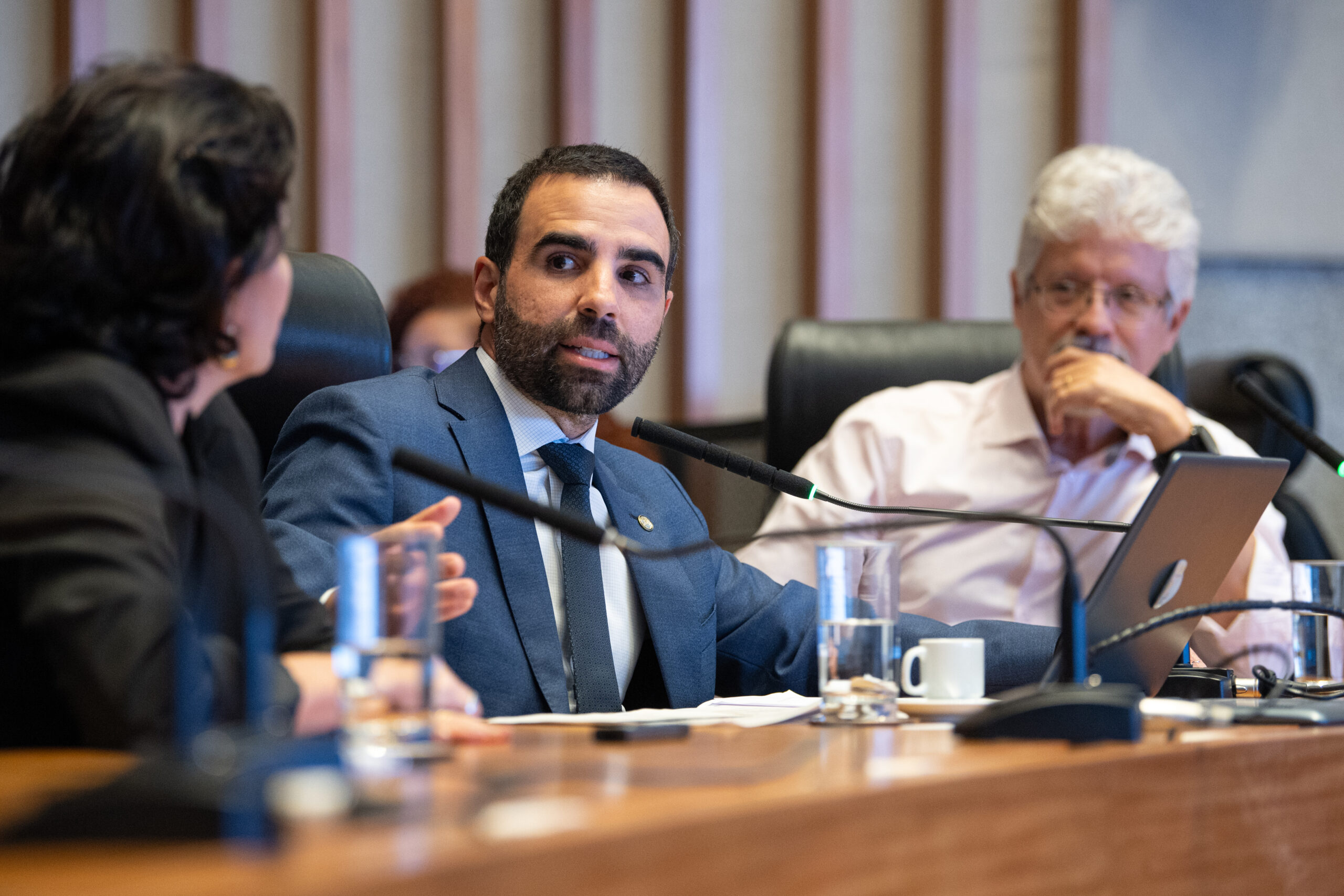 Audiência na CLDF debate crise e descredenciamento em planos de saúde