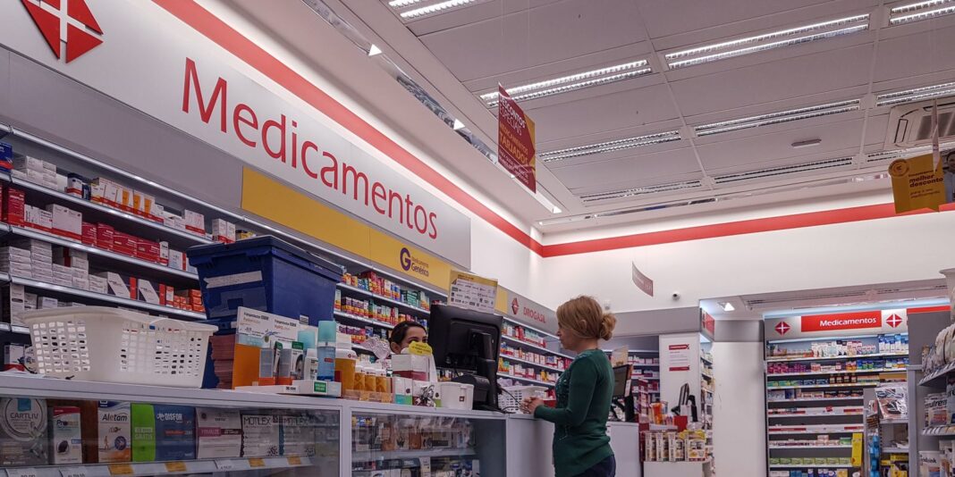 Mudanças na emissão e controle de receitas médicas passam a valer
