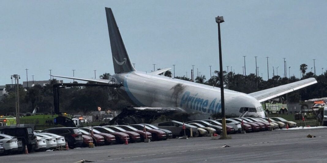Cinco pessoas falecem em acidente com avião de carga em Miami