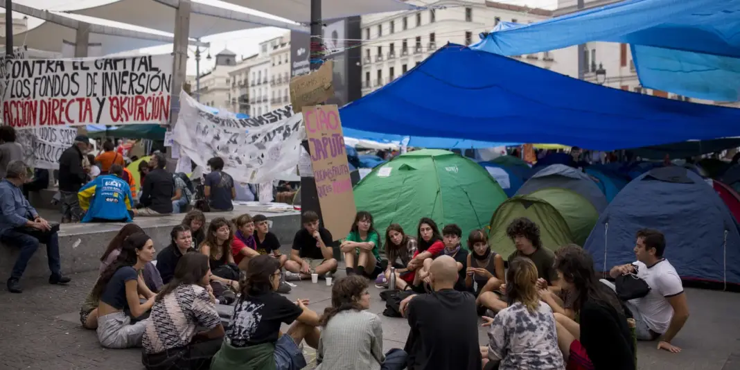 Protestos em Madri completam três dias após despejo de aposentada