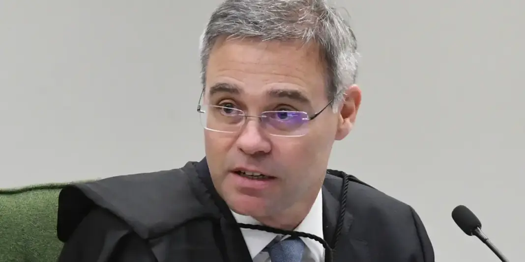 Mendonça vota pela manutenção da decisão de remoção de posts sobre Nossa Senhora