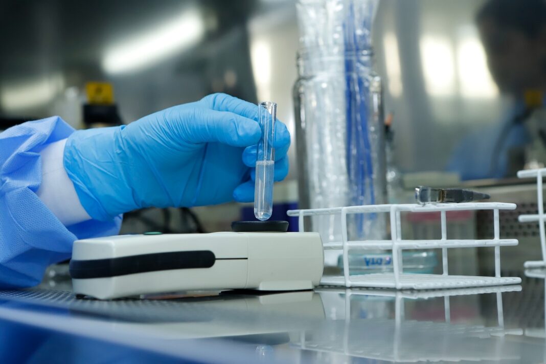 Foto: Novo exame auxilia diagnóstico de meningite bacteriana na rede pública do DF. Foto: Jhonatan Cantarelle/Agência Saúde DF