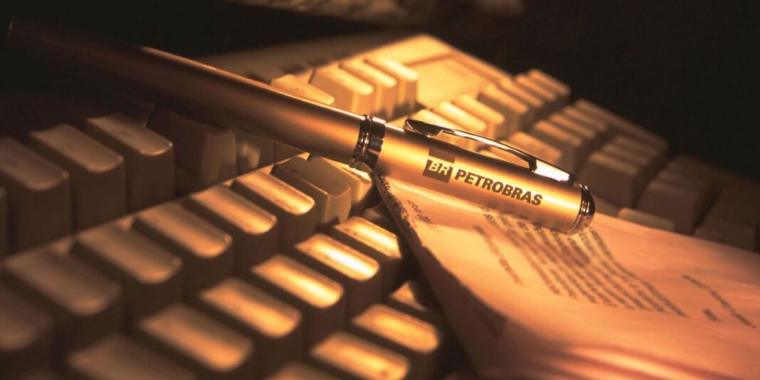 Petrobras firma acordo de cooperação no setor de petróleo em Moçambique