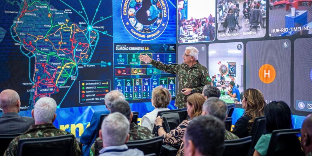 Exército realiza simulação de defesa cibernética no Brasil antes das eleições