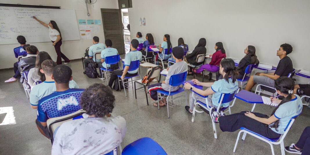 Aulas serão suspensas no DF nas sextas-feiras que antecedem as eleições