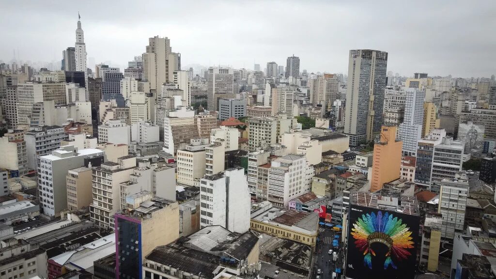 Previsão do tempo para sexta-feira (04), em SP: dia inicia com predomínio de sol entre algumas nuvens
