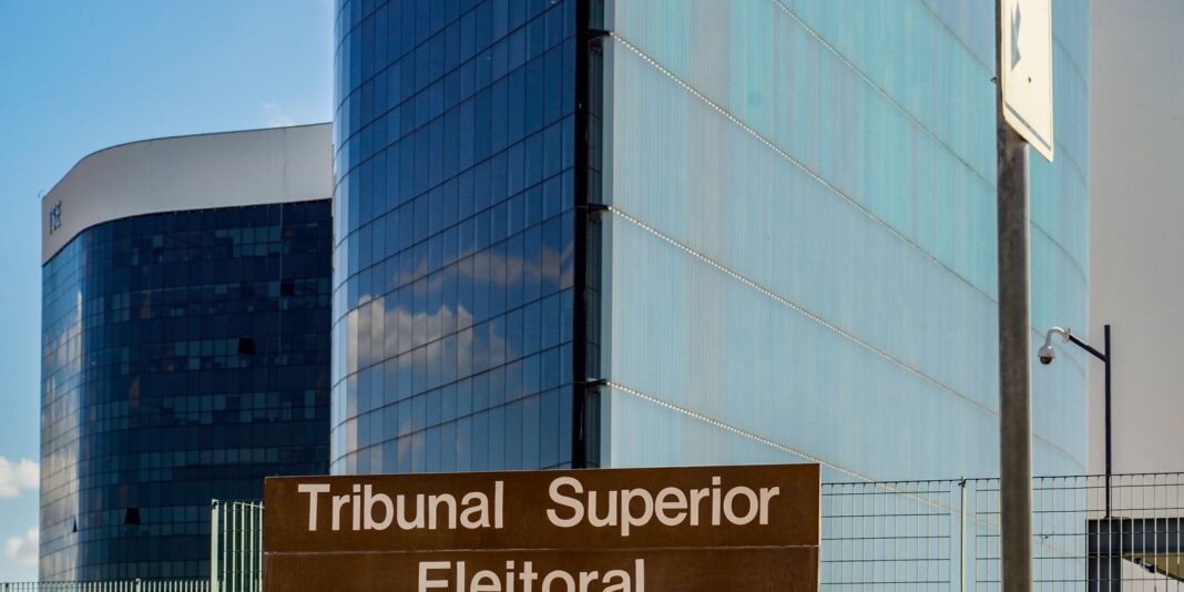 TSE forma maioria para manter a remoção de publicações sobre Nossa Senhora