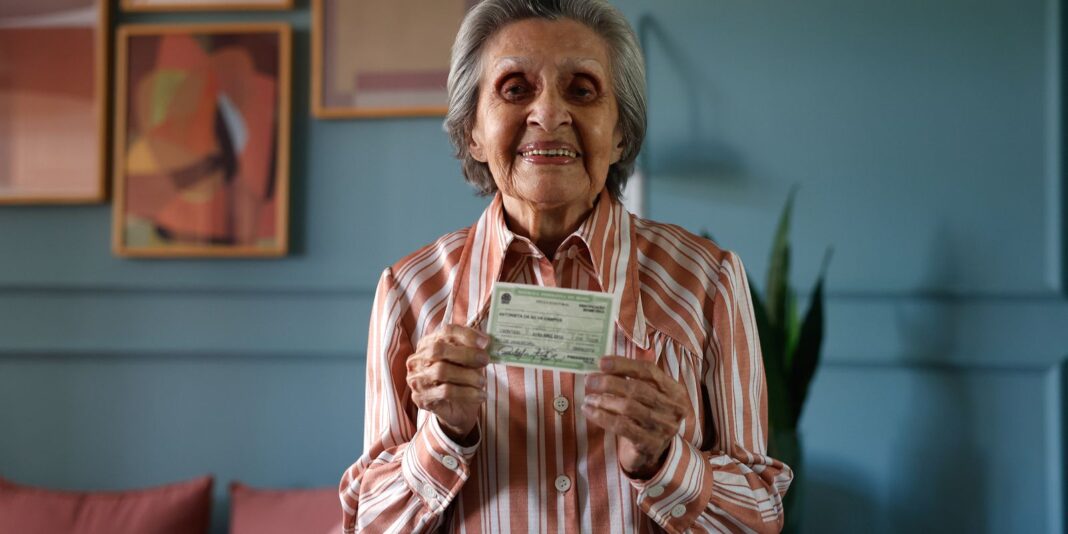 Campanha promove participação de eleitores acima de 70 anos