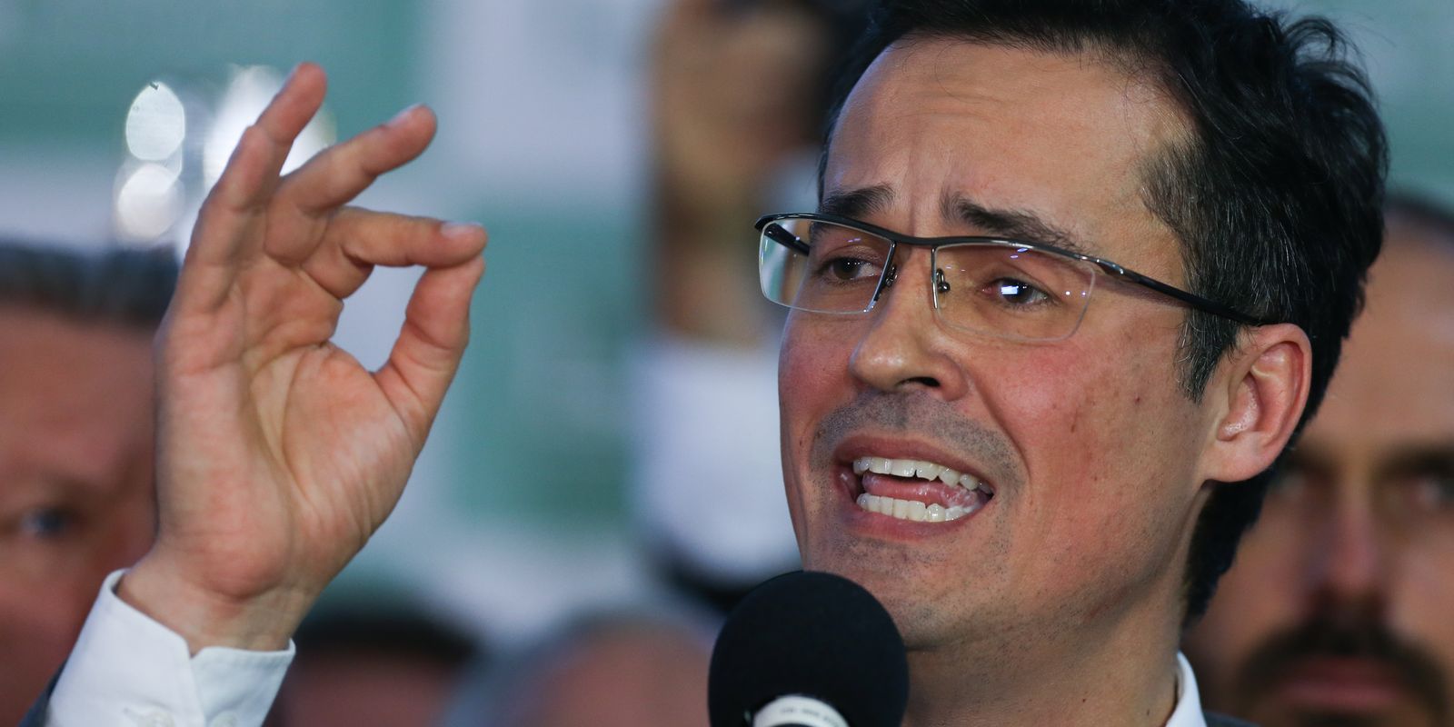 TSE determina suspensão da campanha de Deltan ao Senado pelo Paraná