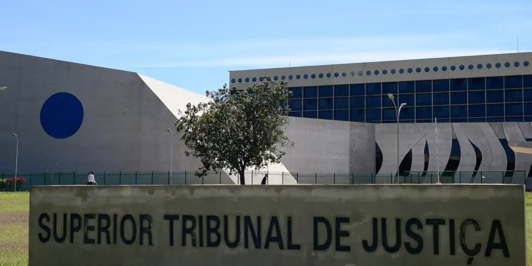 STJ suspende ações relacionadas a aluguel de curta temporada em condomínios