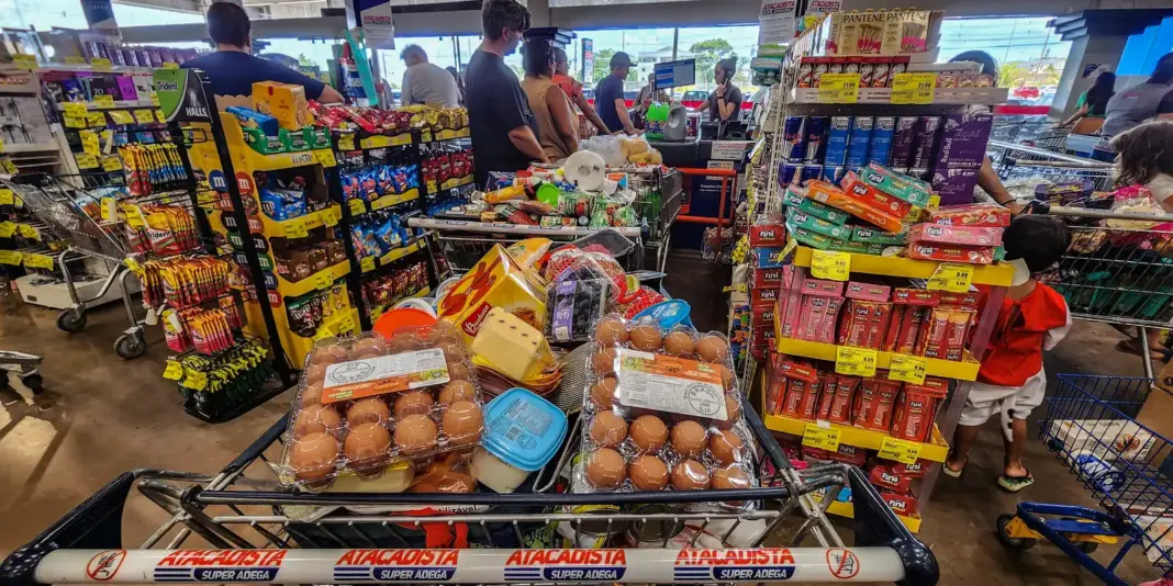 Consumo de alimentos aumenta após proibição das apostas no país, segundo Abras