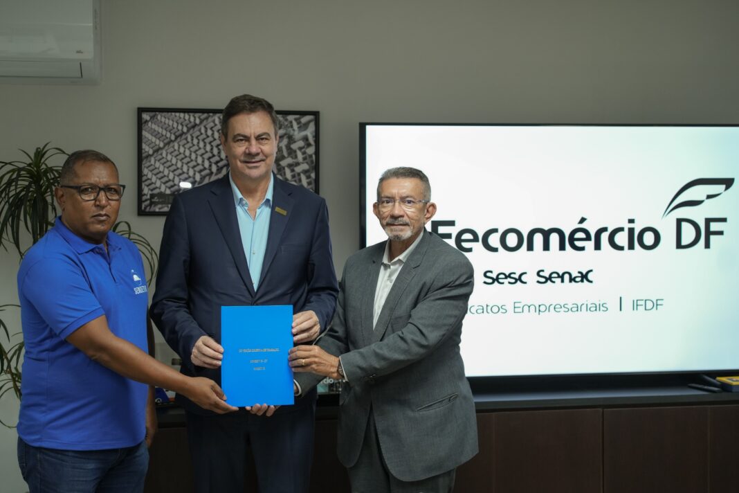 Convenção coletiva estabelece reajuste de 5,8% nos salários dos trabalhadores do setor de turismo