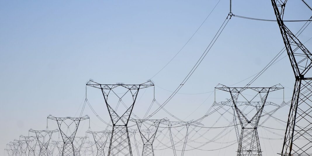 Distribuidoras se organizam para assegurar fornecimento de energia no dia da eleição