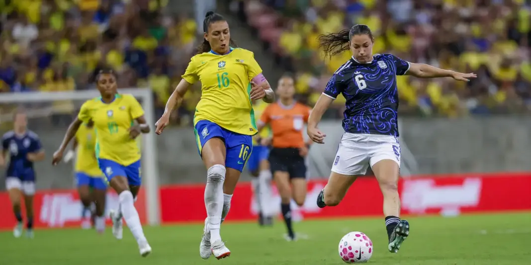 Empate com Argentina encerra fase de testes da seleção feminina