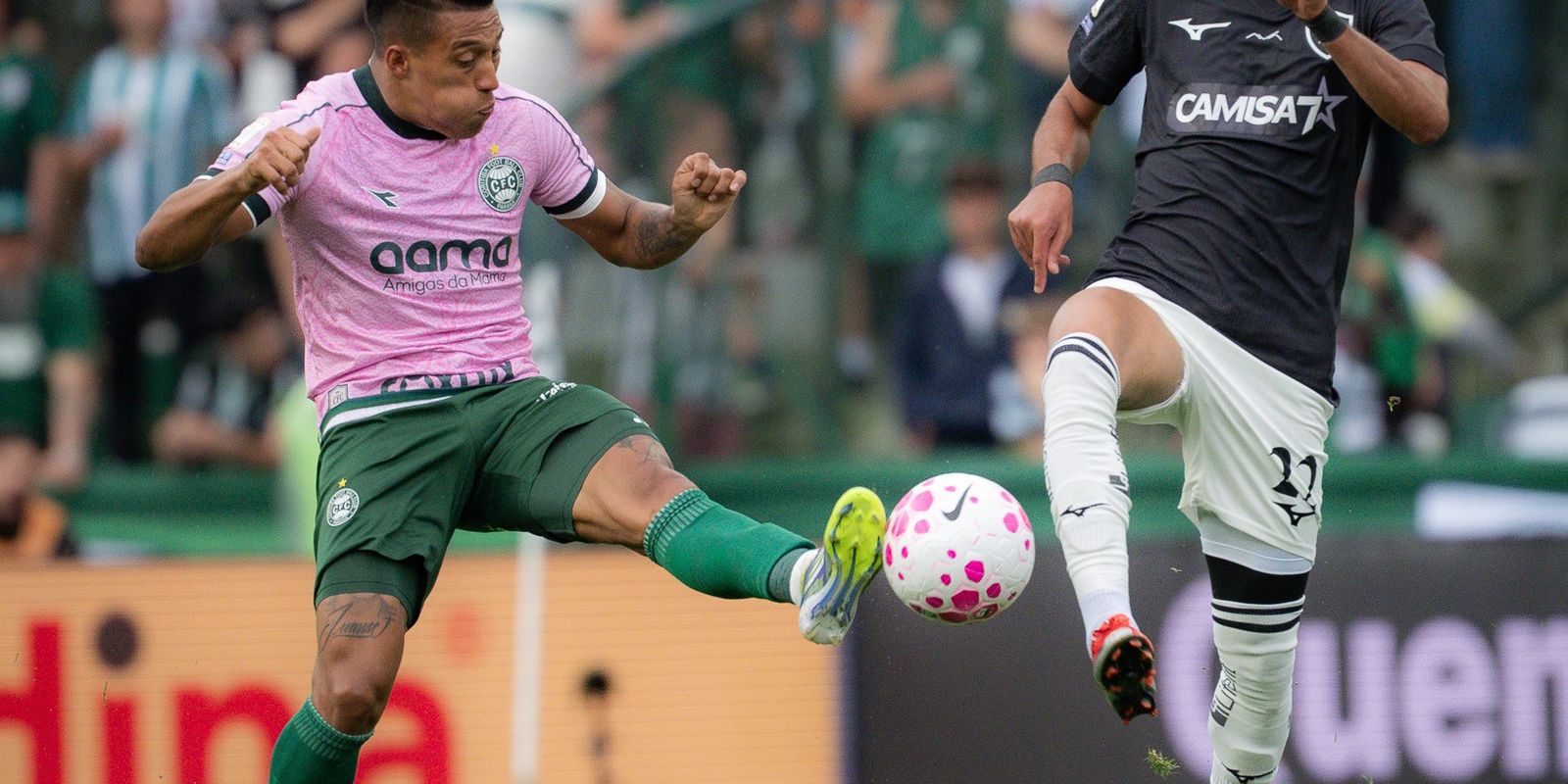 Coritiba e Botafogo empatam e seguem sem vitórias no Brasileirão