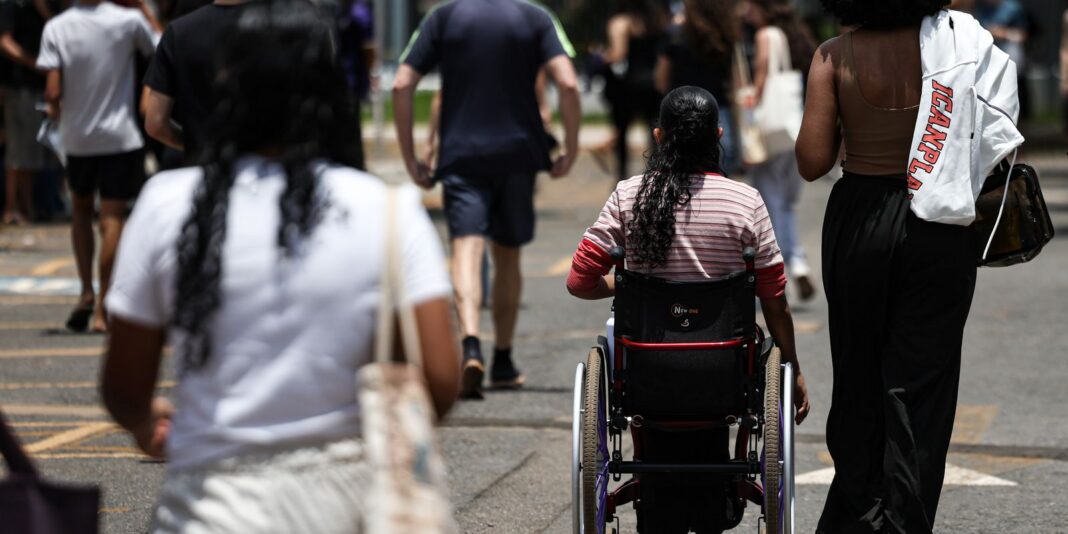 Enem 2026: prazo para seleção do idioma da prova se encerra neste domingo