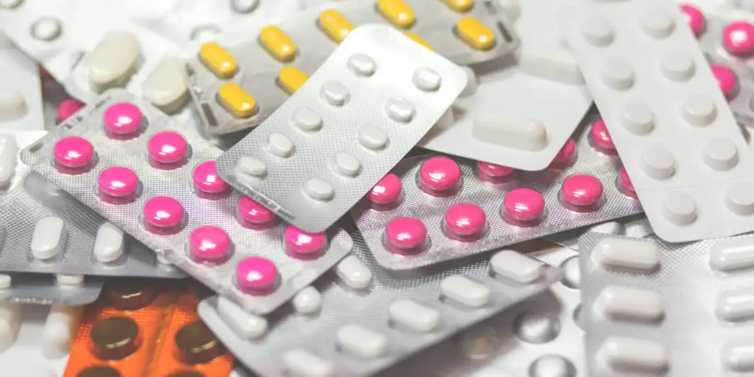 Anvisa proíbe a comercialização de lotes de medicamento utilizado no tratamento do câncer