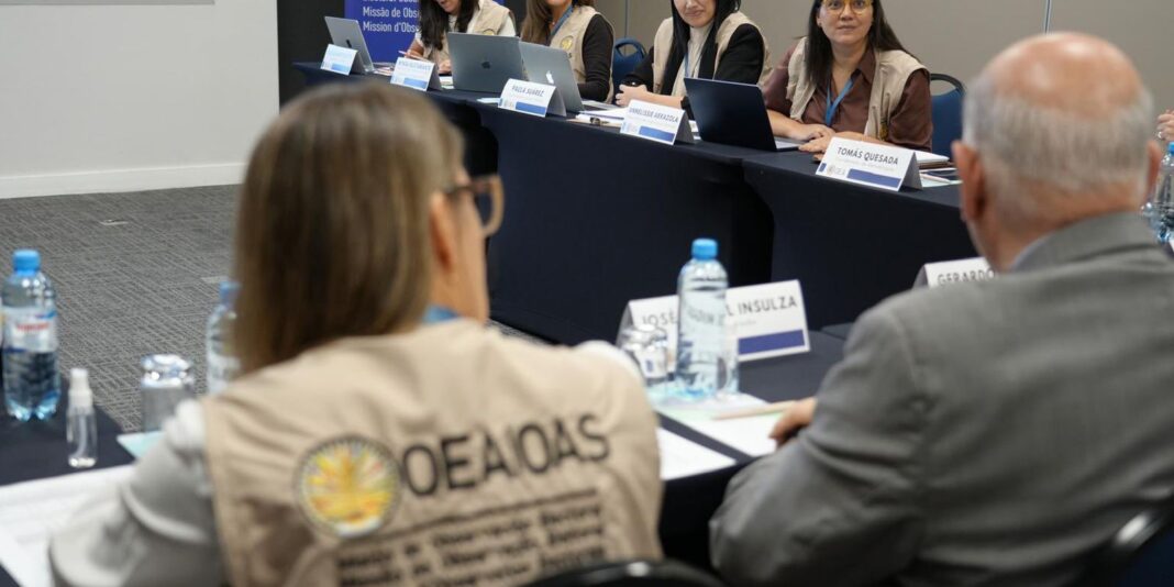 Observadores internacionais chegam ao Brasil para acompanhar as eleições