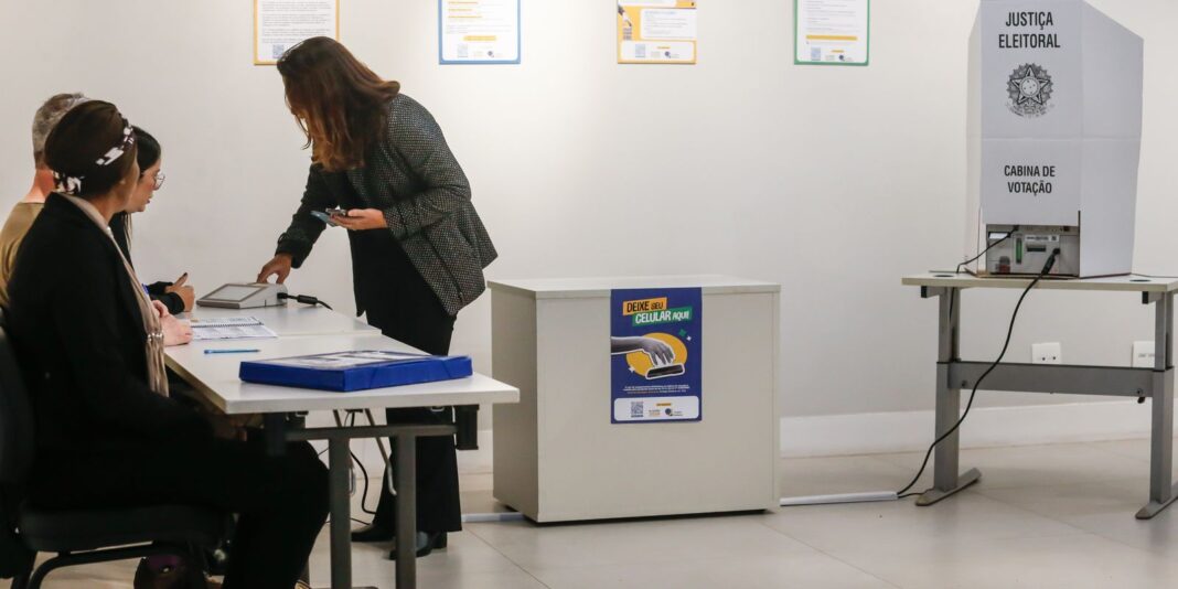 Votação inicia com baixa movimentação na zona sul de São Paulo