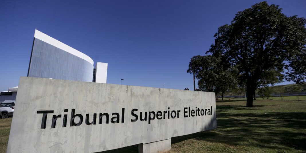 TSE determina suspensão de site que oferece criptomoedas por apoio a Flávio