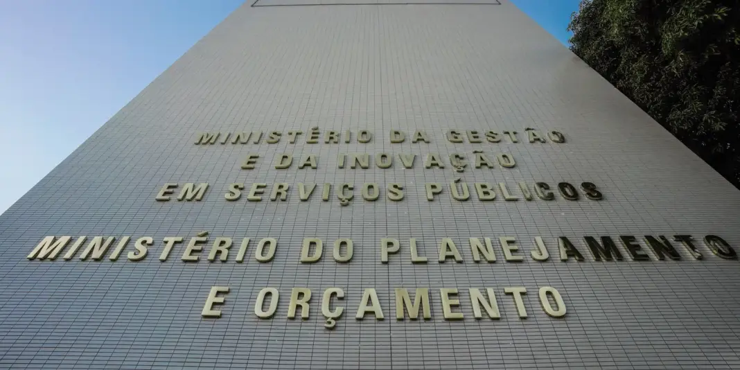 Governo destina R$ 5,2 bilhões para fortalecer assistência social e saúde