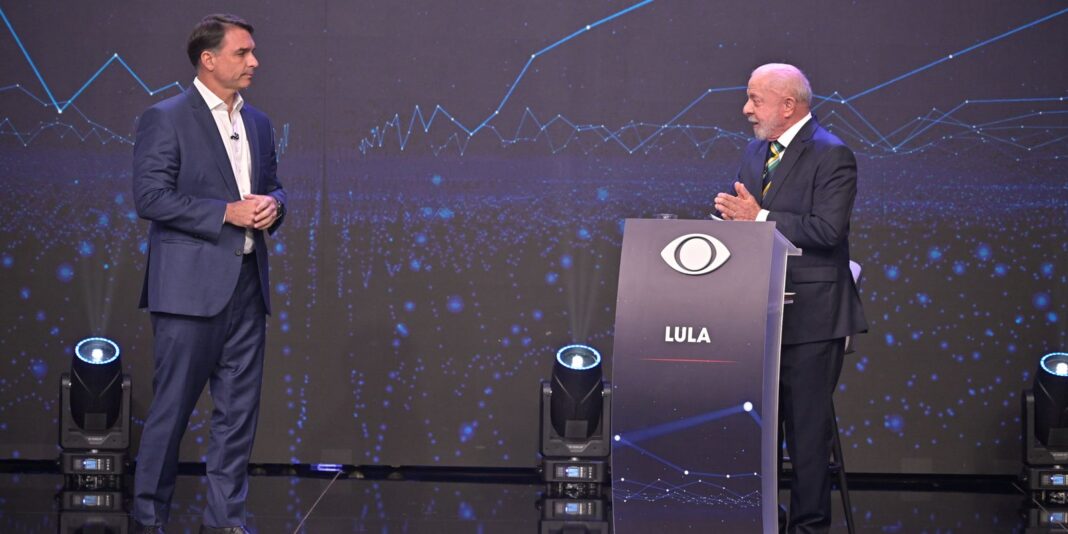 Mendonça afirma que Flávio e Lula têm a possibilidade de divulgar sigilos