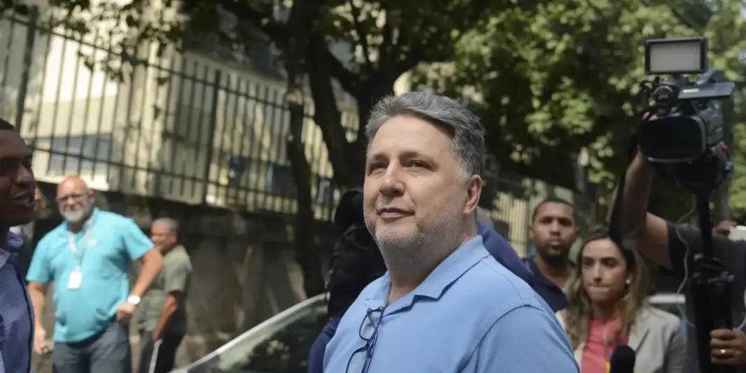 TSE determina anulação dos votos de Garotinho